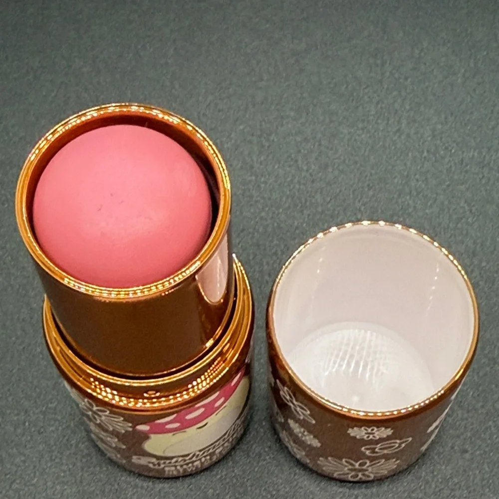 Squishmallows Mushroom Cosmetic - Picture 5 of 10